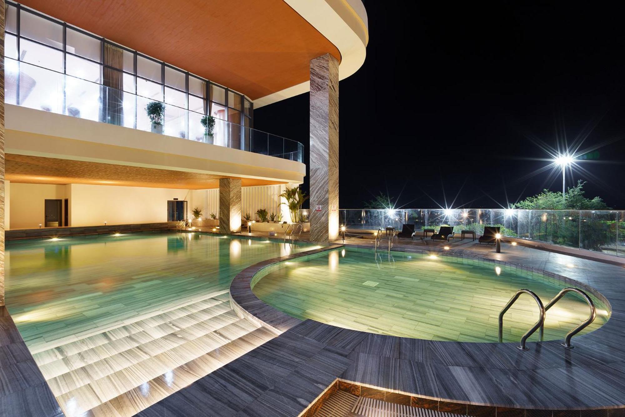 Victory Hotel Vung Tau - New Wing Buitenkant foto